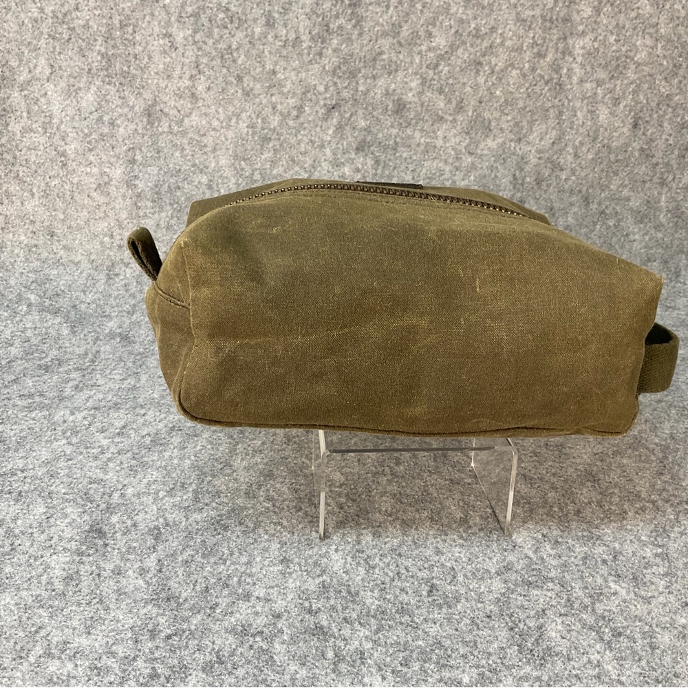 Filson Olive Canvas Toiletry Bag - Picture 3 of 10